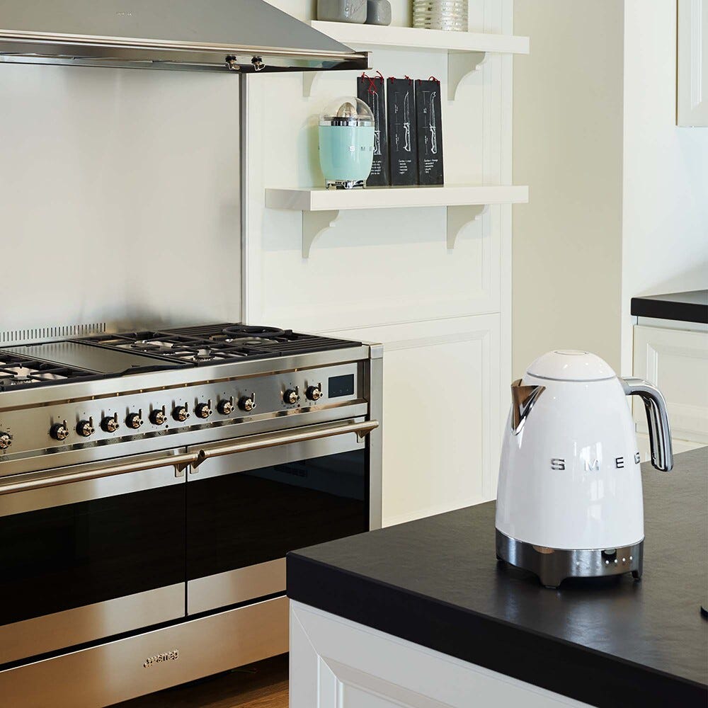 Smeg Selection KLF04WHEU 50's Style Bollitore elettrico a temperatura variabile - bianco Lucido