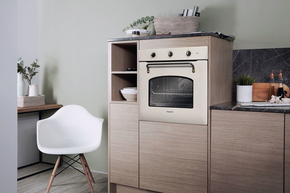Hotpoint Ariston FIT 834 AV HA TRADIZIONE Forno incasso cm. 60 - avena