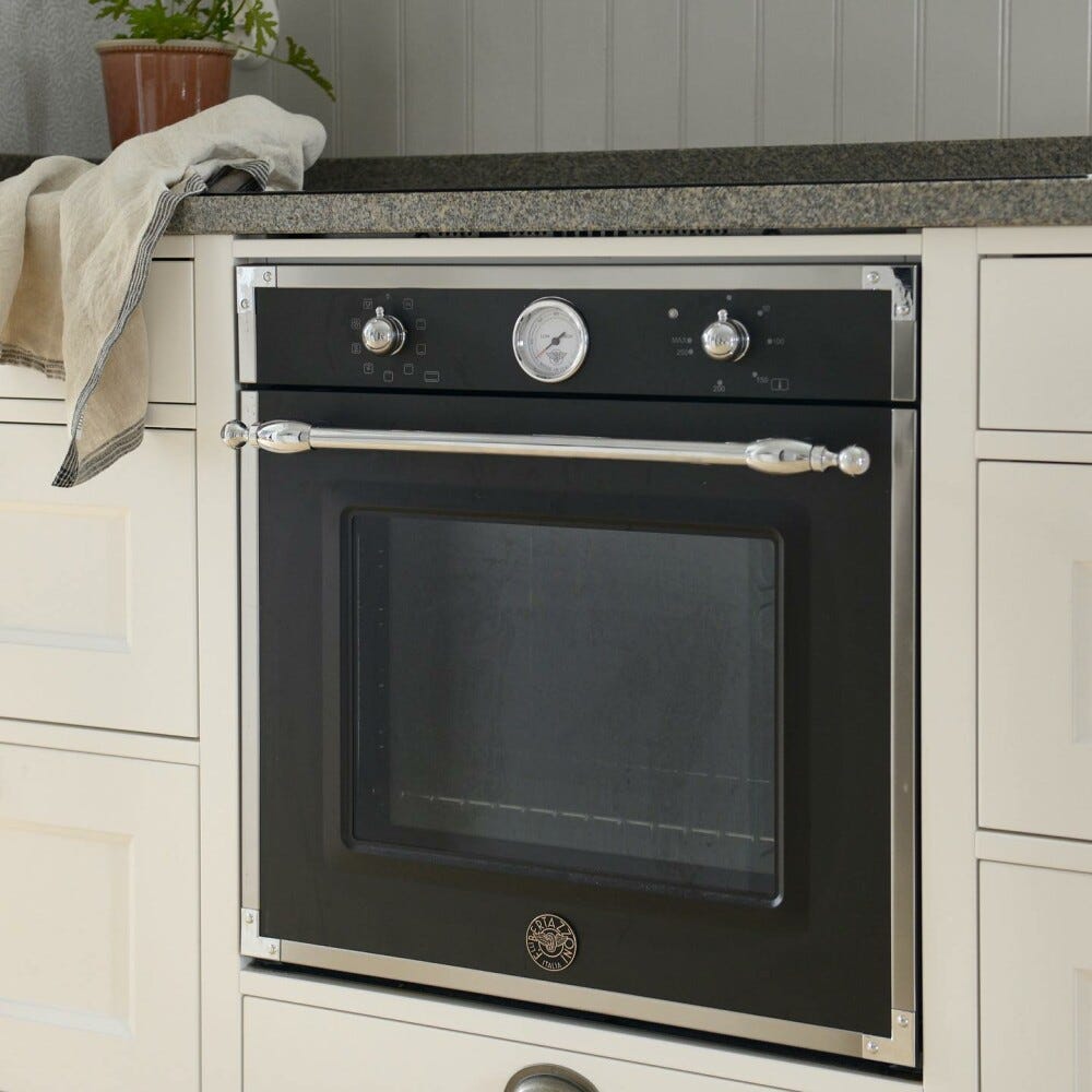 Bertazzoni F609HEREKTNE Heritage Forno da incasso 60 cm – 76 L, 9 funzioni, grill a infrarossi, nero opaco