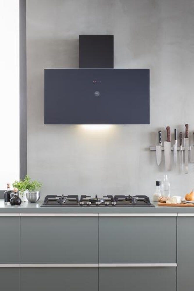 Bertazzoni P905CPRONE Professional Piano cottura a gas 90 cm, 5 fuochi, doppio bruciatore wok centrale 5 kW, nero opaco