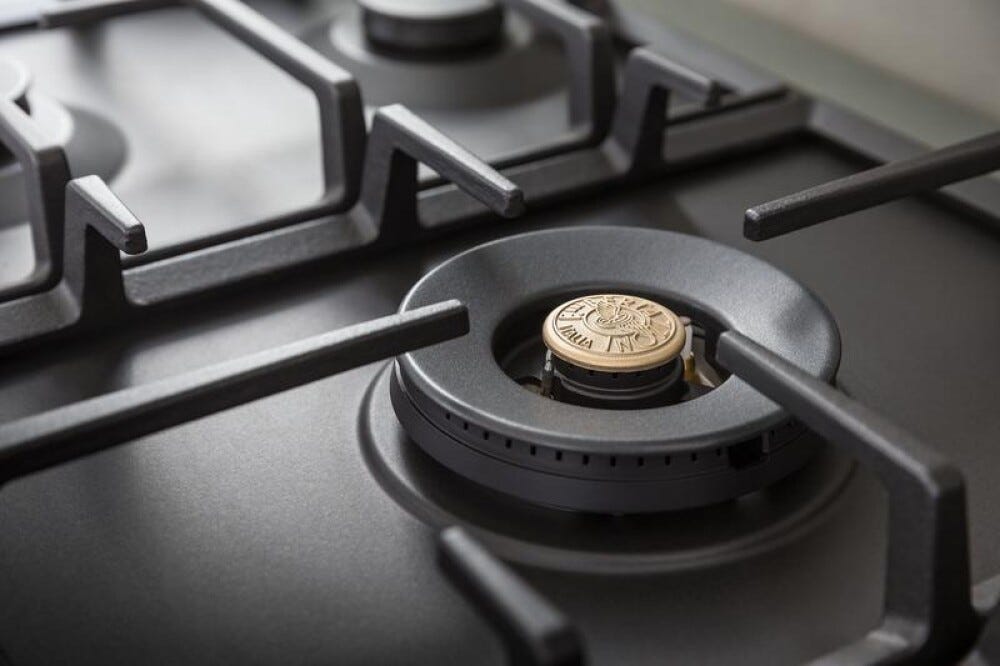 Bertazzoni P905CPRONE Professional Piano cottura a gas 90 cm, 5 fuochi, doppio bruciatore wok centrale 5 kW, nero opaco