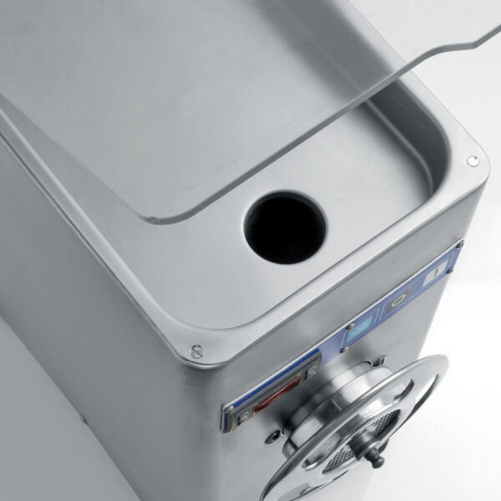 Fama FTR200MINV Refrigerato Tritacarne refrigerato monofase 230V, gruppo inox, tramoggia refrigerata, inversione di marcia di serie, 450 kg/h