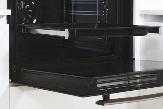 Candy FCNE828XWIFI Forno elettrico cm. 60 - inox