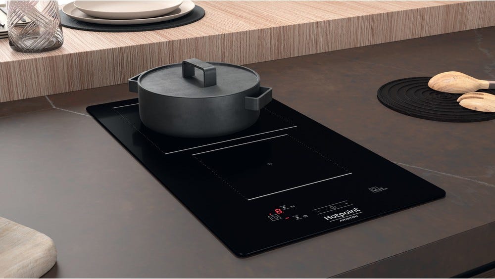 Hotpoint Ariston HQ 0930S NE Piano cottura induzione cm. 28 - vetroceramica nero