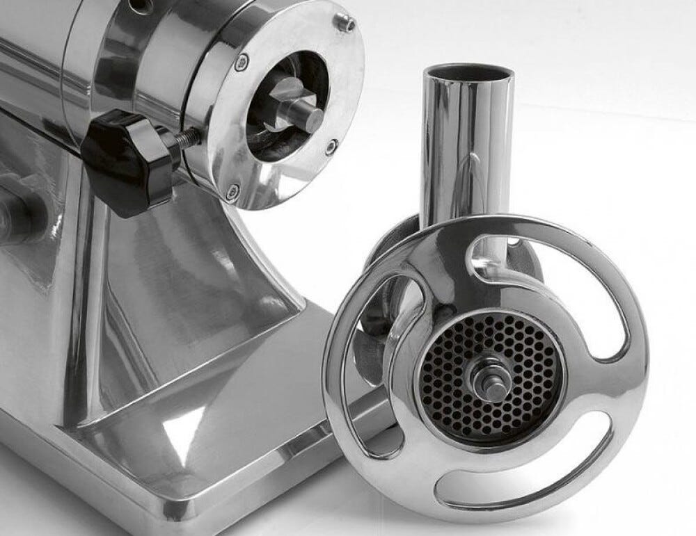 Fama FTS138 Enterprise Tritacarne trifase 230/400V, gruppo inox, 400 kg/h, ingranaggi a bagno d’olio