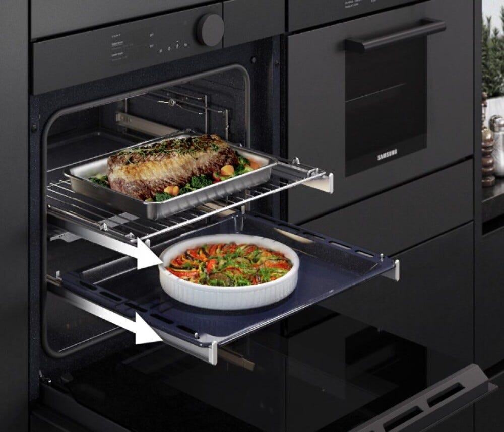 Samsung NV75T9979CD Infinite Line Forno incasso a vapore, Dual Cook, 75 litri, pirolitico, Wi-Fi, classe A+, grafite satinato