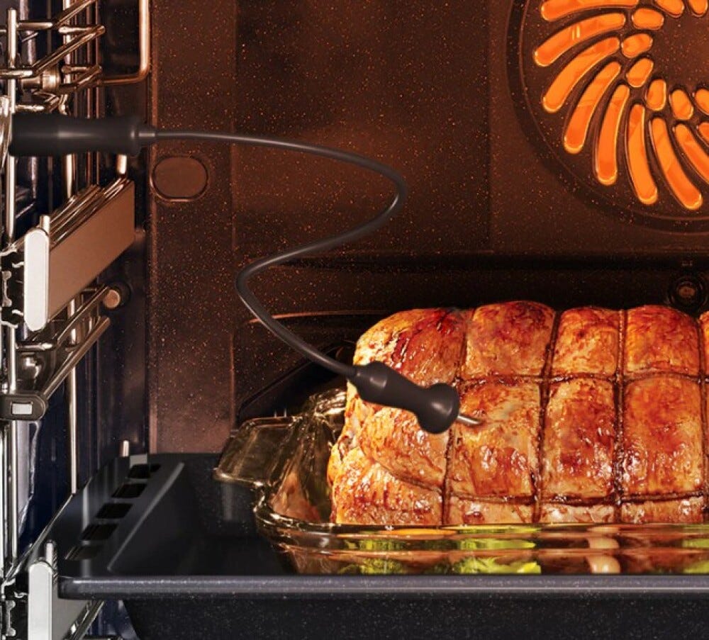 Samsung NV75T9979CD Infinite Line Forno incasso a vapore, Dual Cook, 75 litri, pirolitico, Wi-Fi, classe A+, grafite satinato
