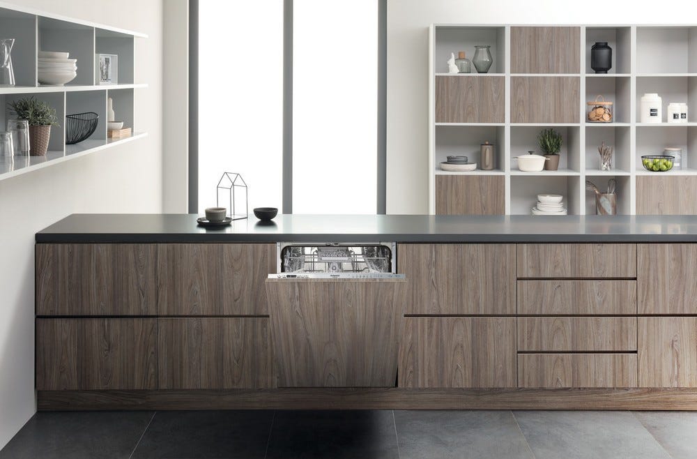 Hotpoint Ariston HIC3C41CW Lavastoviglie integrata totale cm 60 - 14 coperti
