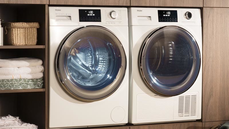 Haier HW80B14979 I-Pro Series 7 Lavatrice slim cm. 60 - profondità cm. 46 - capacità 8 kg - bianco