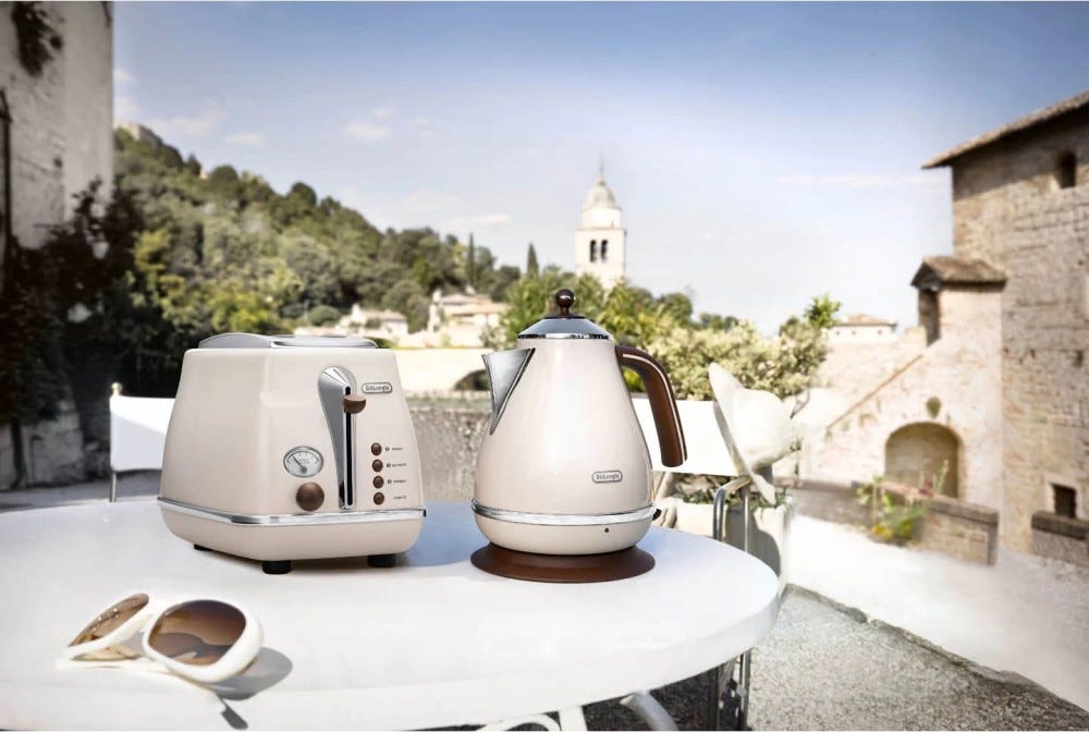 De Longhi KBOV2001 BG Icona Vintage Bollitore elettrico da 1,7 l - beige