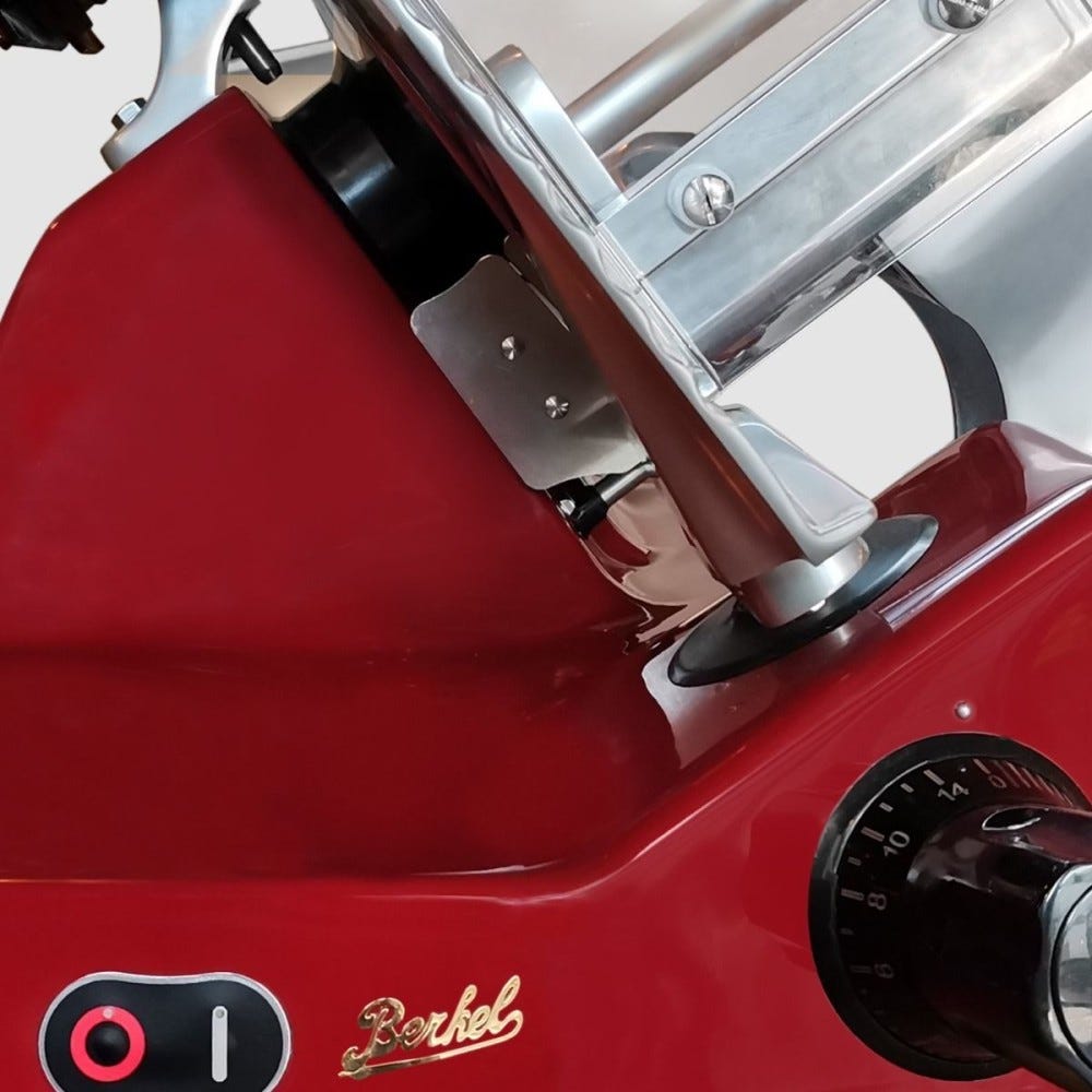 Berkel PRO LINE XS25 Affettatrice a gravità lama mm. 250 - rosso
