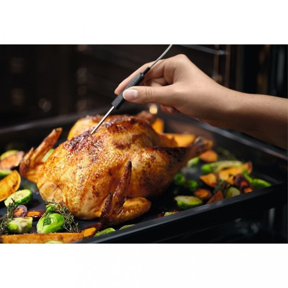 Electrolux KOBBS39WX SteamBoost 800 Forno combinato a vapore cm. 60 - inox