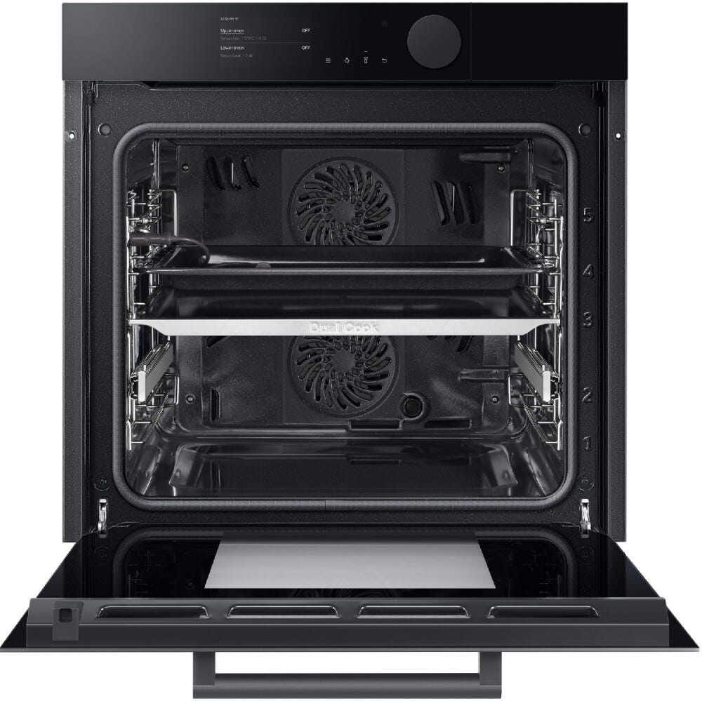 Samsung NV75T8979RK Infinite Line Forno incasso a vapore, Dual Cook, 75 litri, Wi-Fi, pulizia pirolitica, classe A+, nero lucido