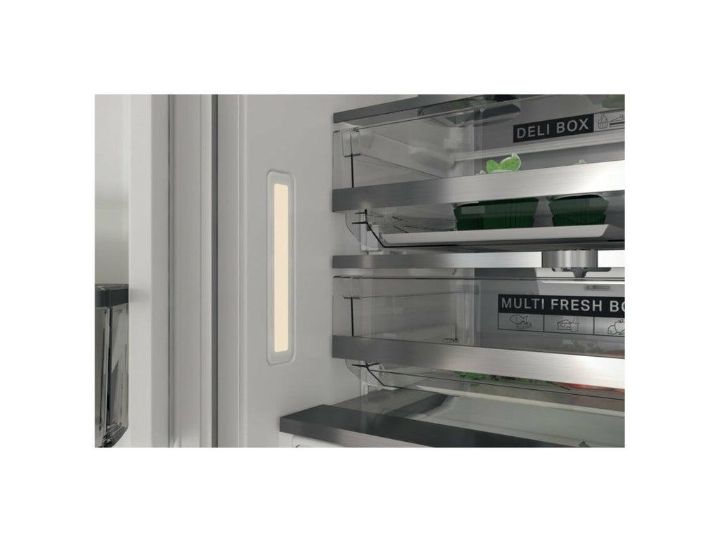 Whirlpool WHC20T593P Frigorifero con congelatore da incasso cm. 56 h. 194 - lt. 280