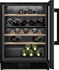 Siemens KU21WAHG0 iQ500 Cantinetta vino da incasso 44 bottiglie, 2 zone temperatura, ripiani rovere, protezione UV, classe G