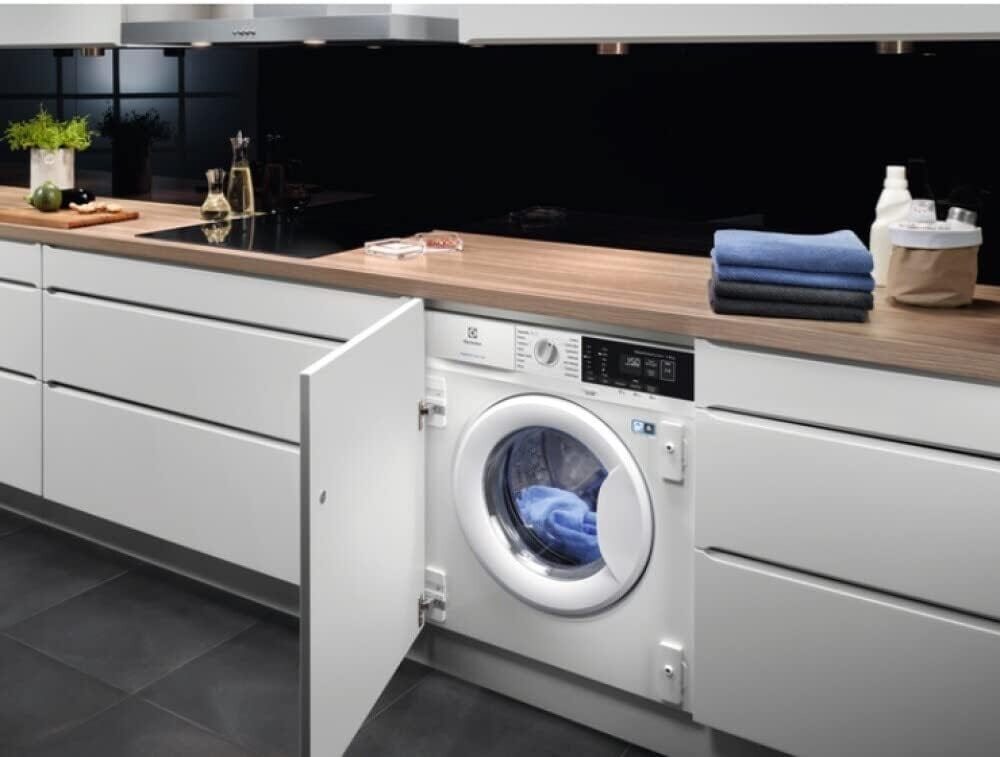 Electrolux EW7F472WBI PerfectCare 700 Vapore PRO Lavatrice da incasso, PerfectCare 700, 7 kg, SteamCare, SensiCare