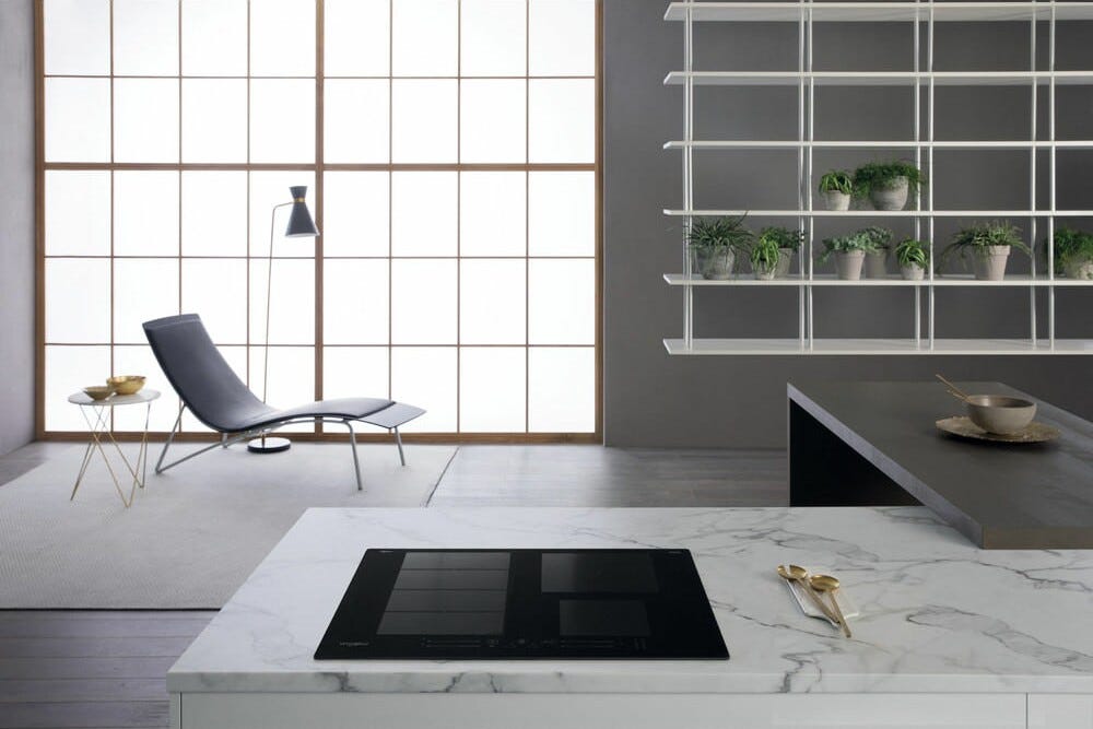 Whirlpool WF S0160 NE Piano cottura a induzione cm.59 - vetroceramica nero