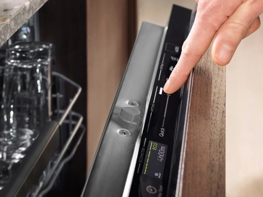 Electrolux EES47320L Serie 600 Satellite Clean Lavastoviglie integrata totale cm. 60 - 13 coperti