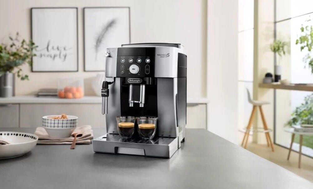 De Longhi 250.23.SB Magnifica S Smart Macchina per caffè automatica - nero/argento