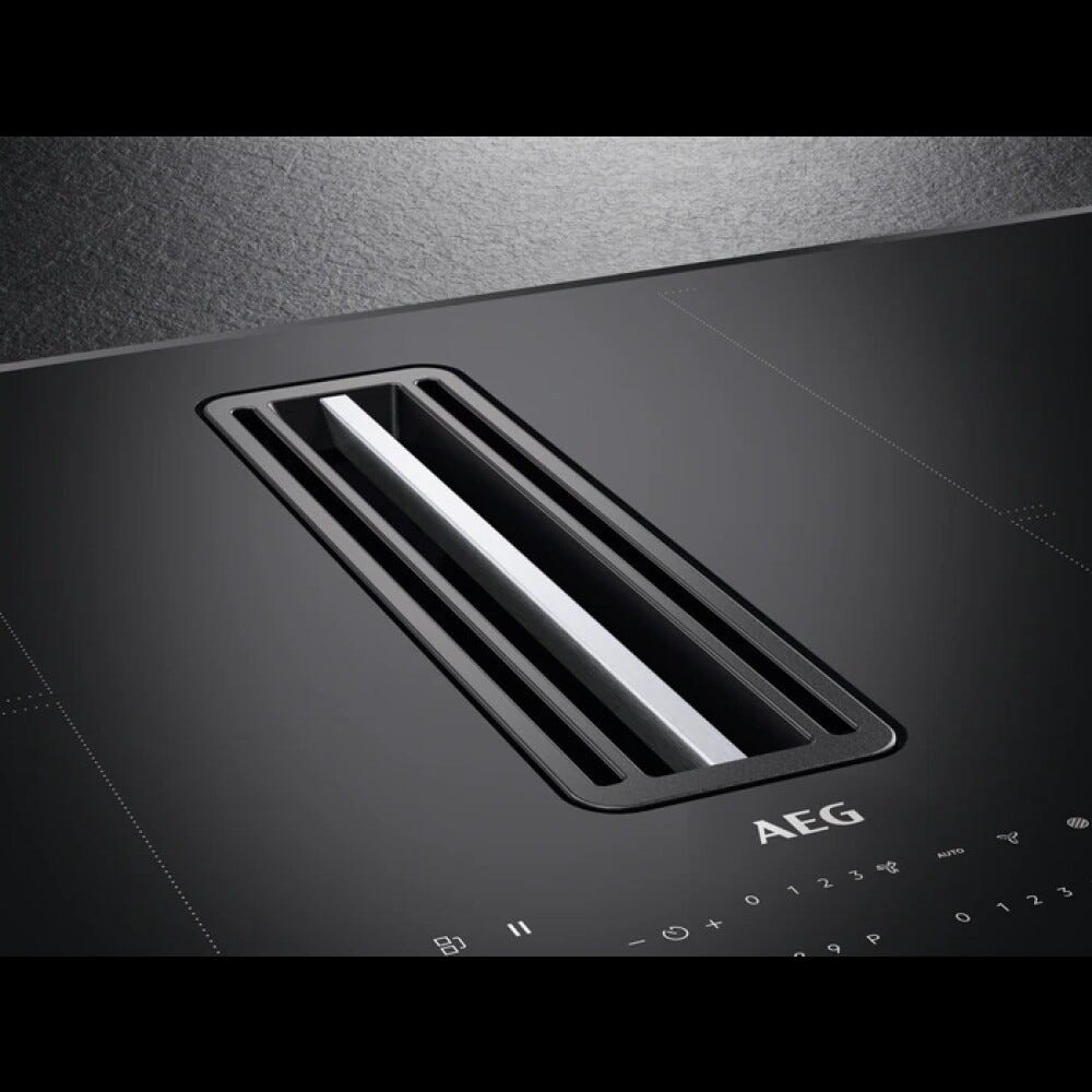 AEG CCE84779FB Piano cottura a induzione con cappa integrata - 83 cm - nero
