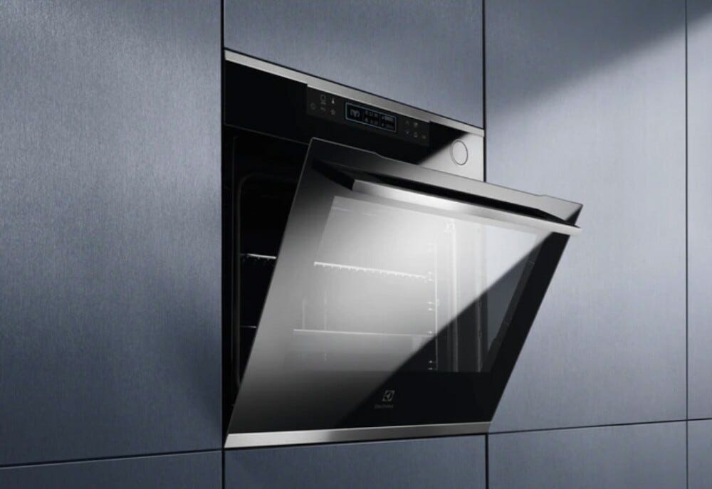 Electrolux KOCBH39X Serie 700 Forno elettrico cm. 60 - nero