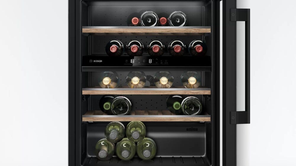 Bosch KUW21AHG0 Serie 6 Cantina vino ad incasso - cm.60 h.82 - 44 bottiglie - nero
