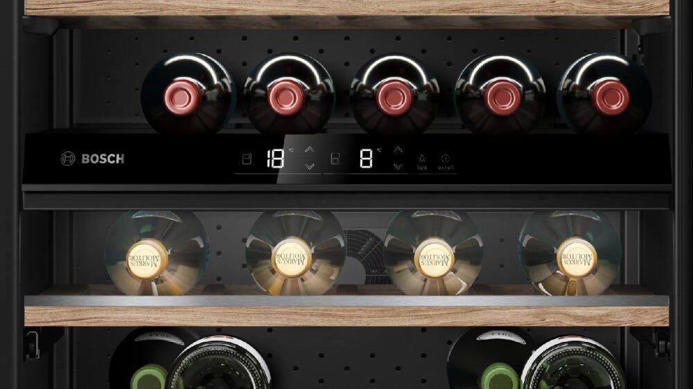 Bosch KUW21AHG0 Serie 6 Cantina vino ad incasso - cm.60 h.82 - 44 bottiglie - nero