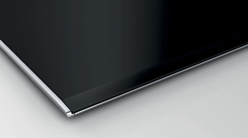 Bosch PXX875D57E Serie 8 Piano cottura induzione cm. 82 con cappa integrata da 500 m3/h - vetroceramica nero