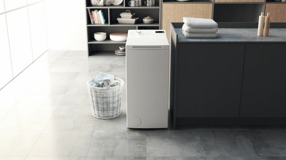 Hotpoint Ariston WMTF624UIT Lavatrice a carica dall'alto cm.40 - capacità 6kg - bianco