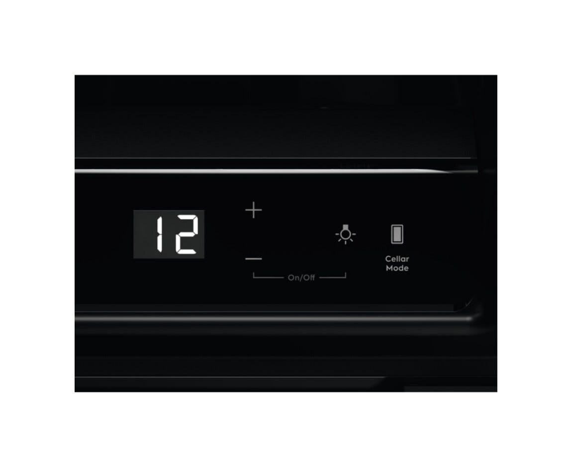 Electrolux EWUS018B7B Cantina vino da incasso cm.30 h.82 - 18 bottiglie - nero