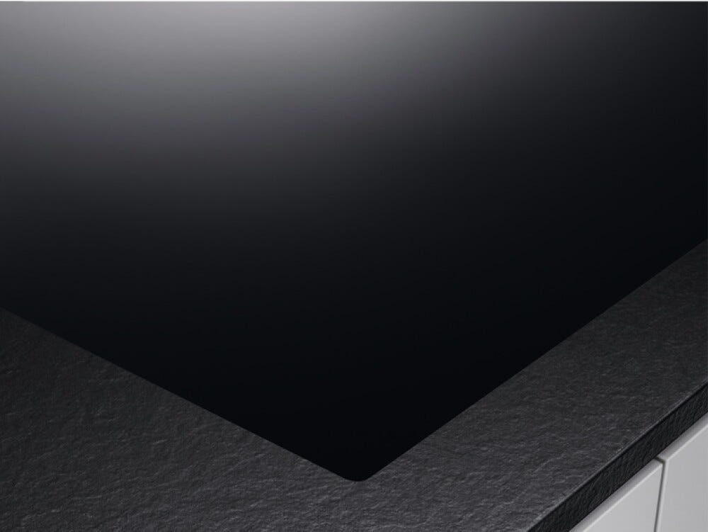 AEG CCE84751CB Piano cottura induzione cm. 83 con cappa integrata da 630 m3/h - Saphirmatt
