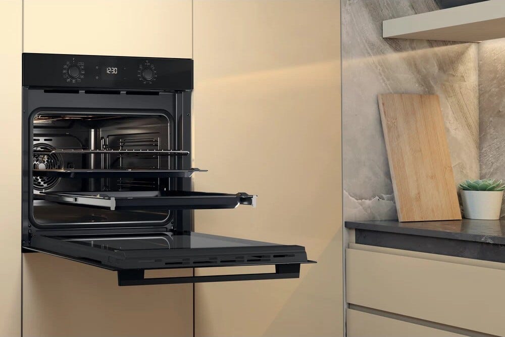 Whirlpool OMK58HU1B Forno elettrico cm. 60 - nero