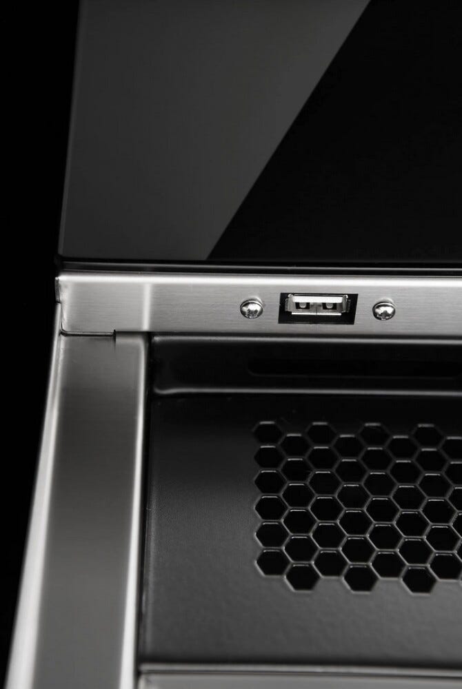 Coldline W45N LIFE Abbattitore di temperatura da incasso cm. 60 h. 45 - vetro nero