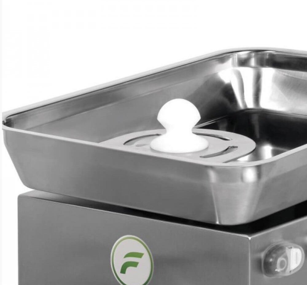 Fama FTI138RP Tritacarne trifase, gruppo inox, bocca Ø76 mm, 600 kg/h, ingranaggi a bagno d’olio