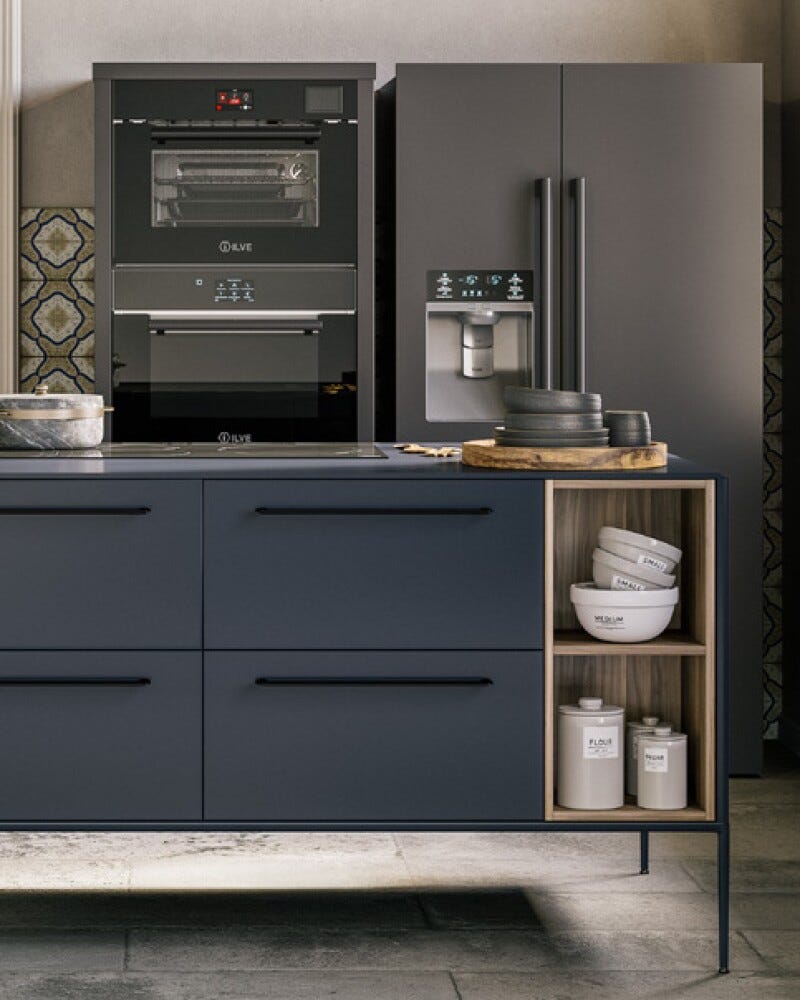 ILVE CSTARBK Professional Plus Colonna con forno combinato, abbattitore e confezionatrice sottovuoto - nero lucido