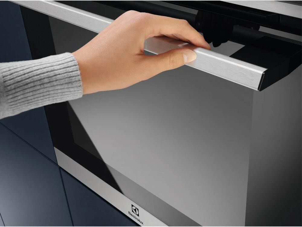 Electrolux EOE8P39WX Serie 800 Forno elettrico pirolitico cm. 60 - inox