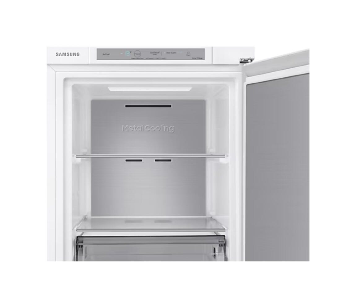 Samsung BRZ22700EWW/EF Congelatore da incasso - cm. 54 h. 178 - lt. 540