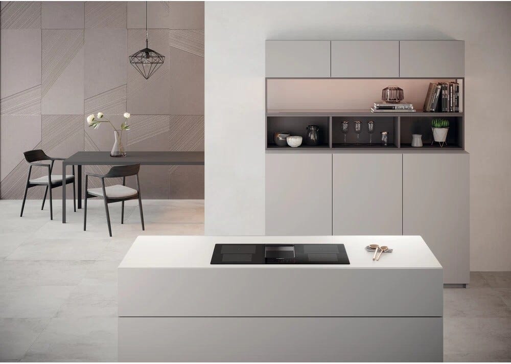 Whirlpool WVH 92 K F KIT/1 Piano cottura a induzione con cappa integrata cm. 83 - vetroceramica nero