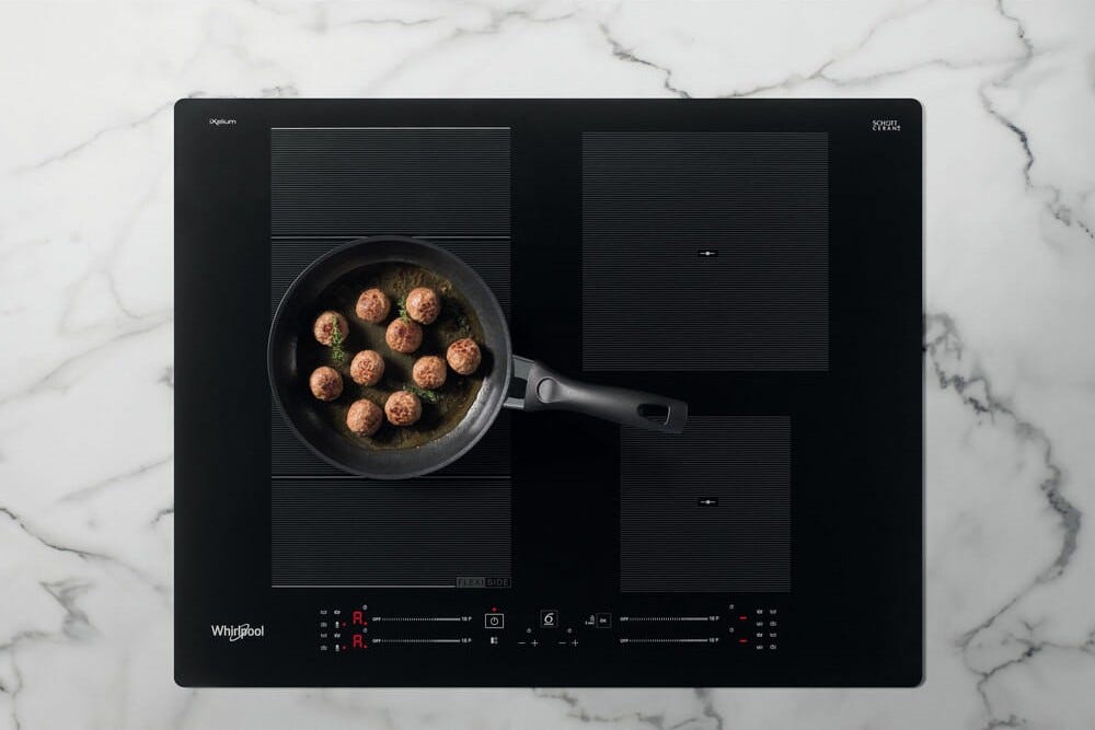Whirlpool WF S7560 NE Piano cottura a induzione cm. 60 - vetroceramica nero