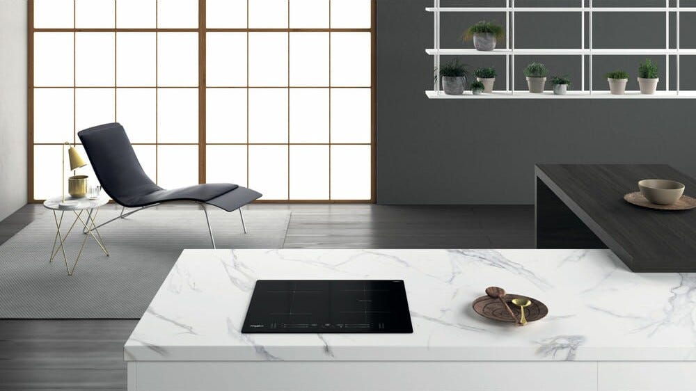 Whirlpool WB S2560 NE Piano cottura a induzione cm. 60 - vetroceramica nero