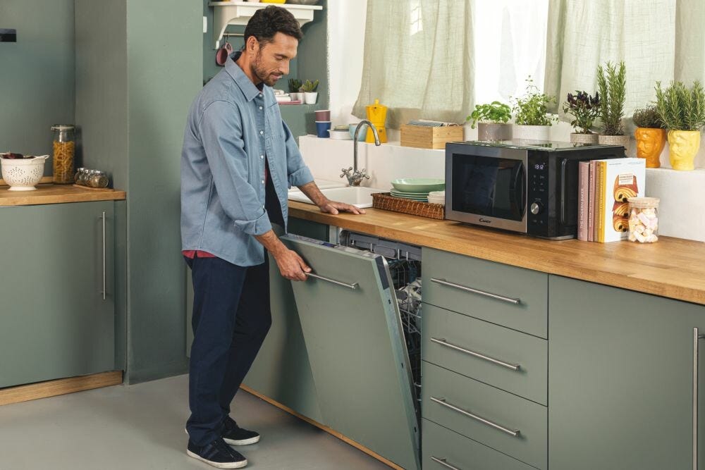 Candy CI 5C6F1A Rapido' Lavastoviglie integrata totale cm. 60 - 15 coperti