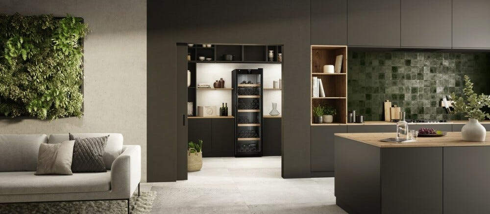 Liebherr WPbl 5001 GrandCru Cantina vino climatizzata a libera installazione cm. 60 h 169 - 196 bottiglie - nero