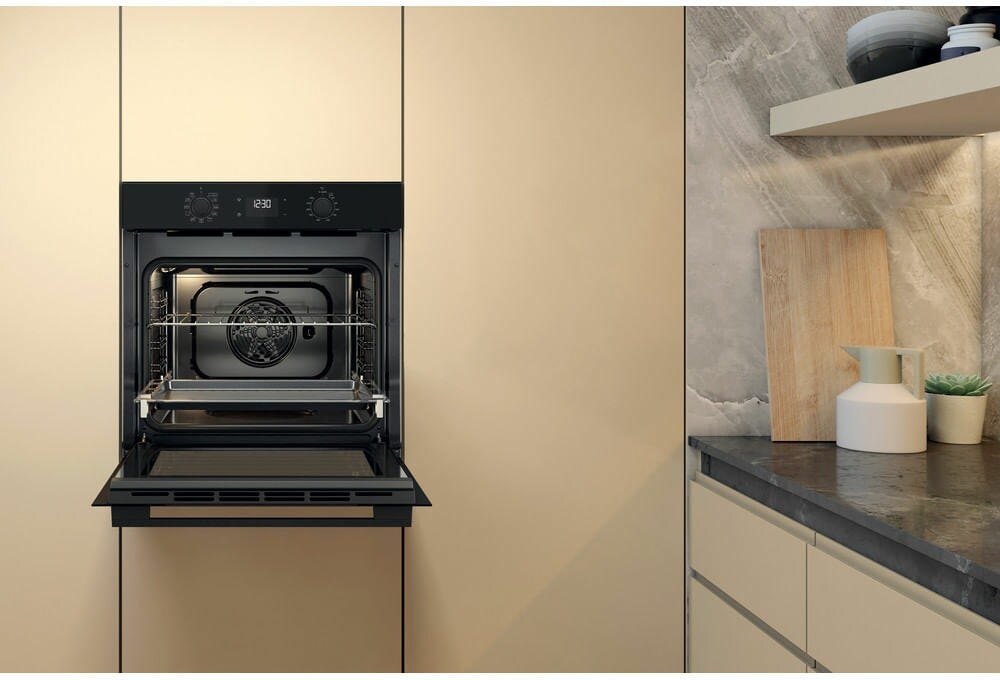 Whirlpool OMK58CU1SB Forno elettrico multifunzione cm. 60 - nero