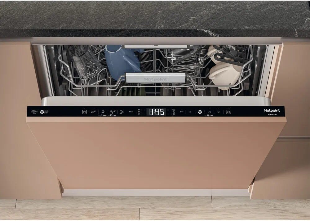Hotpoint Ariston HM7 59 TL Lavastoviglie integrata totale cm. 60 - 15 coperti