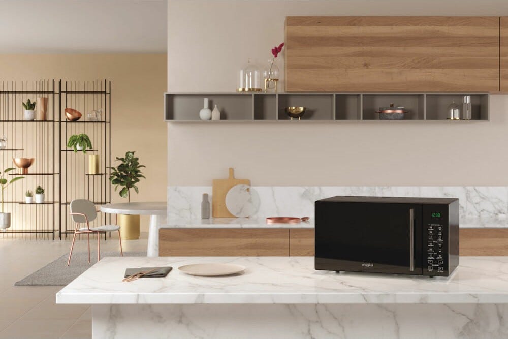Whirlpool MWP 295 B Forno microonde combinato a libera installazione cm. 54 - nero