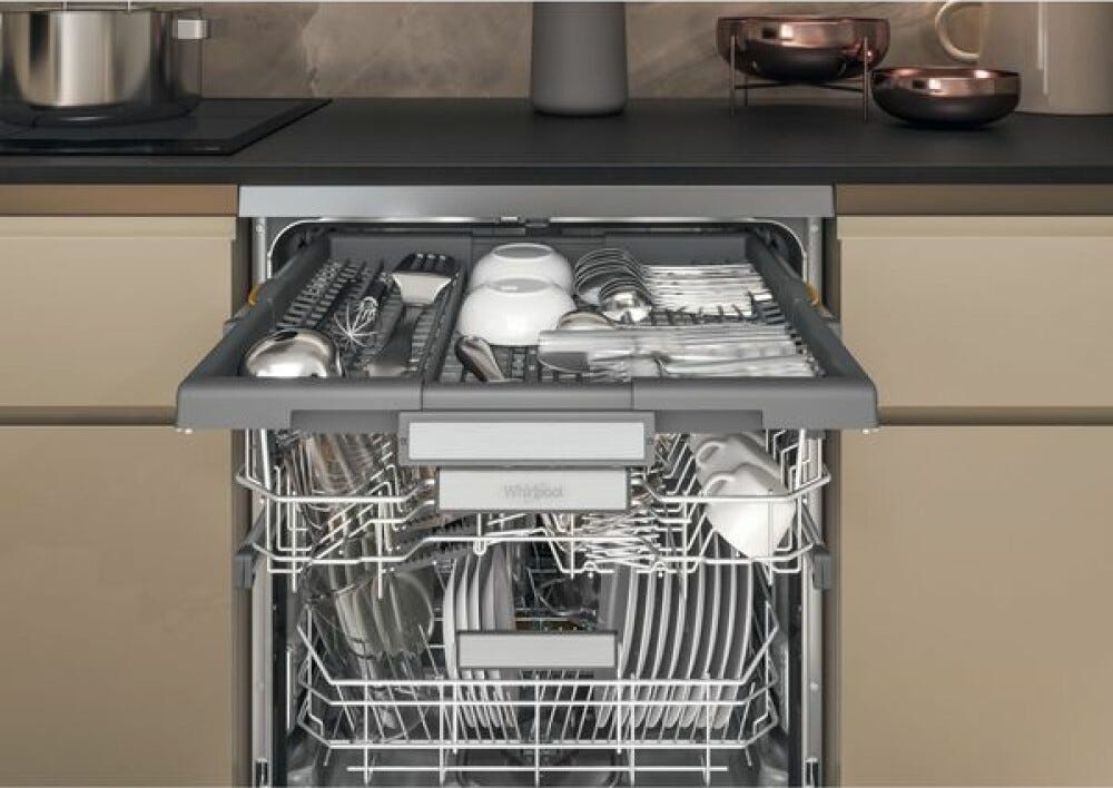 Whirlpool W7F HS51 X Lavastoviglie a libera installazione cm. 60 - capacità 15 coperti - inox
