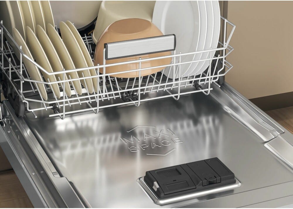 Whirlpool W7F HS51 X Lavastoviglie a libera installazione cm. 60 - capacità 15 coperti - inox