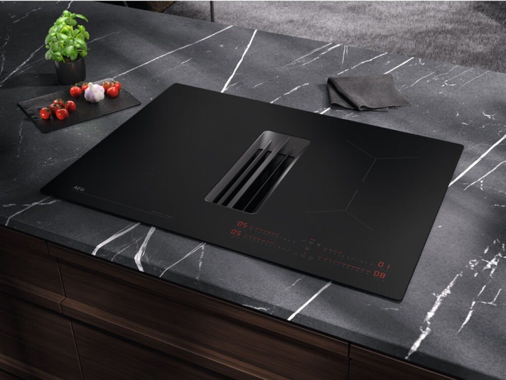 AEG NCH74B01CB 6000 COMBOPIANO Piano cottura a induzione con cappa integrata cm. 70 - vetroceramica nero