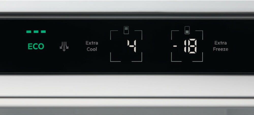 Electrolux KNR7TE75S Serie 700 Frigoriferon con congelatore da incasso, GreenZone 700 TwinTech, Total No Frost, FreeStore, 376 litri, Classe energetica E