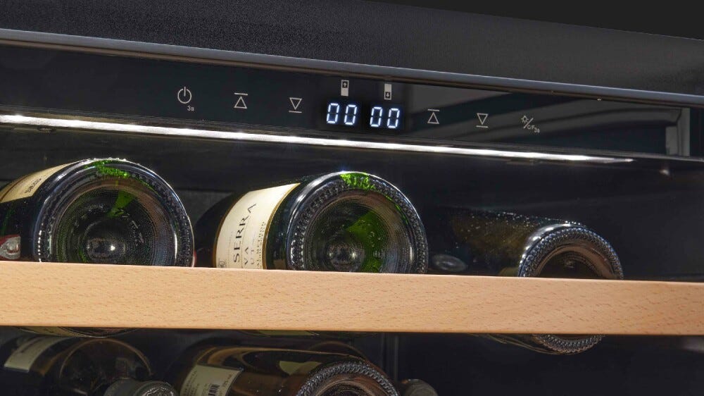 Fulgor FWC 8200 U TC GBK Cantina vini sottopiano cm. 60 h. 82 - 39 bottiglie - vetro nero